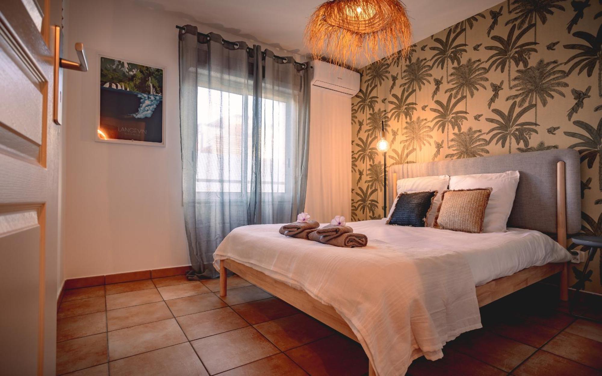 Tropicocoon Appart' En Plein Centre Ville Saint Pierre Exterior foto